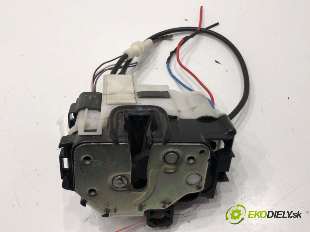FIAT PANDA (169_) 2003 - 2022    1.1 (169.AXA1A) 40 kW [54 KM] benzyna 2003 - 2022  zámok dveře levý přední část 46842673