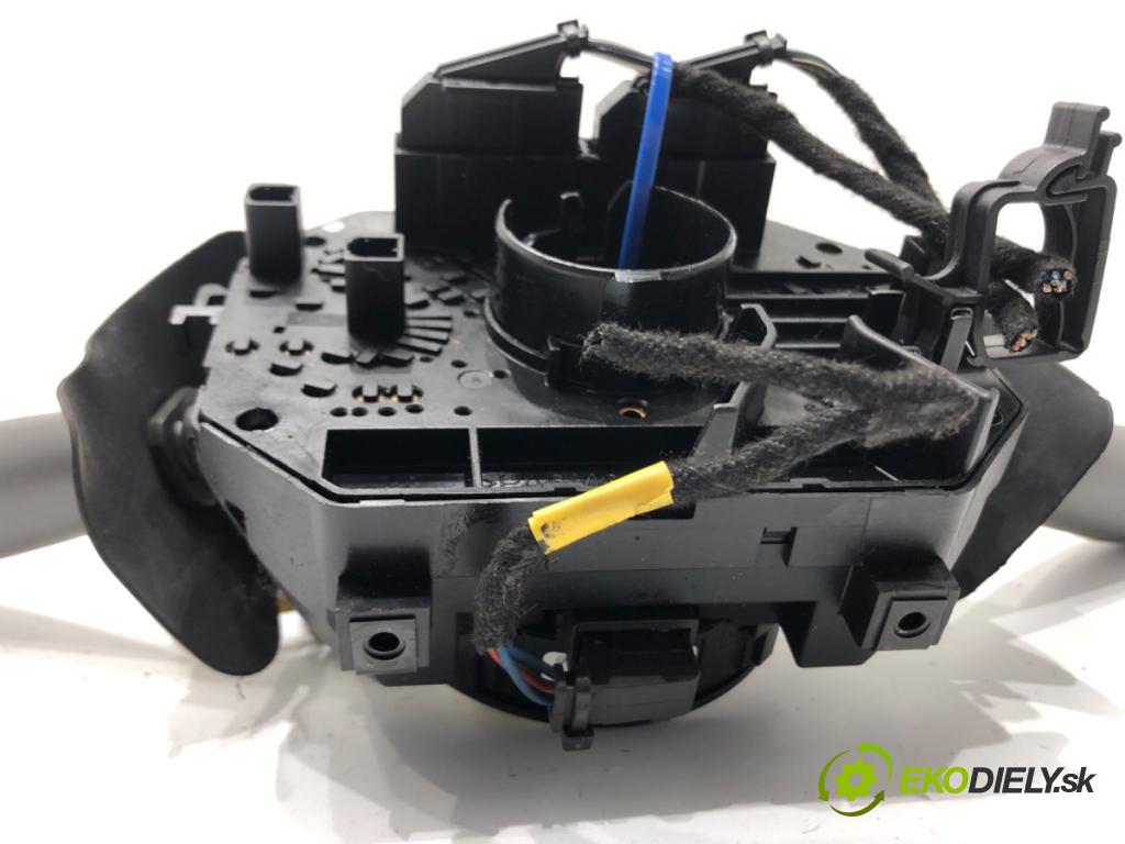 FIAT PANDA (169_) 2003 - 2022    1.1 (169.AXA1A) 40 kW [54 KM] benzyna 2003 - 2022  Prepínač kombinovaný 735398129 (Prepínače, spínače, tlačidlá a ovládače kúrenia)