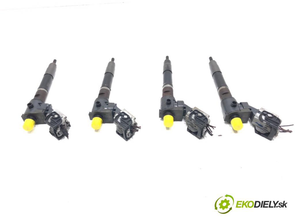 VOLVO V40 liftback (525, 526) 2012 - 2022    D2 88 kW [120 KM] olej napędowy 2015 - 2018  Vstrekovacie ventily VEA13-2370010-CAA