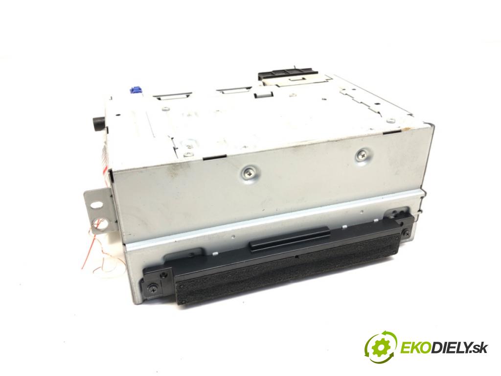 VOLVO V40 liftback (525, 526) 2012 - 2022    D2 88 kW [120 KM] olej napędowy 2015 - 2018  RADIO P31466579AA (Audio zariadenia)