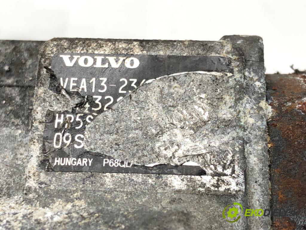 VOLVO V40 liftback (525, 526) 2012 - 2022    D2 88 kW [120 KM] olej napędowy 2015 - 2018  Pumpa vstrekovacia  (Vstrekovacie čerpadlo)