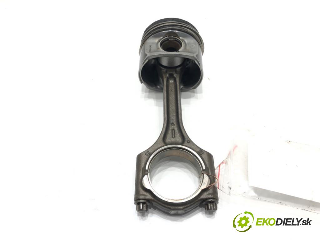 VOLVO V40 liftback (525, 526) 2012 - 2022    D2 88 kW [120 KM] olej napędowy 2015 - 2018  PIEST: ojnica D4204T8 (Piest)