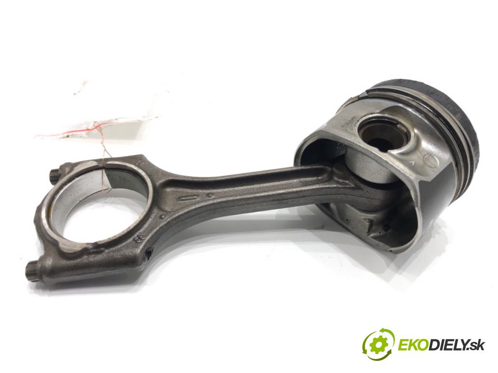 VOLVO V40 liftback (525, 526) 2012 - 2022    D2 88 kW [120 KM] olej napędowy 2015 - 2018  PIEST: ojnica D4204T8 (Piest)