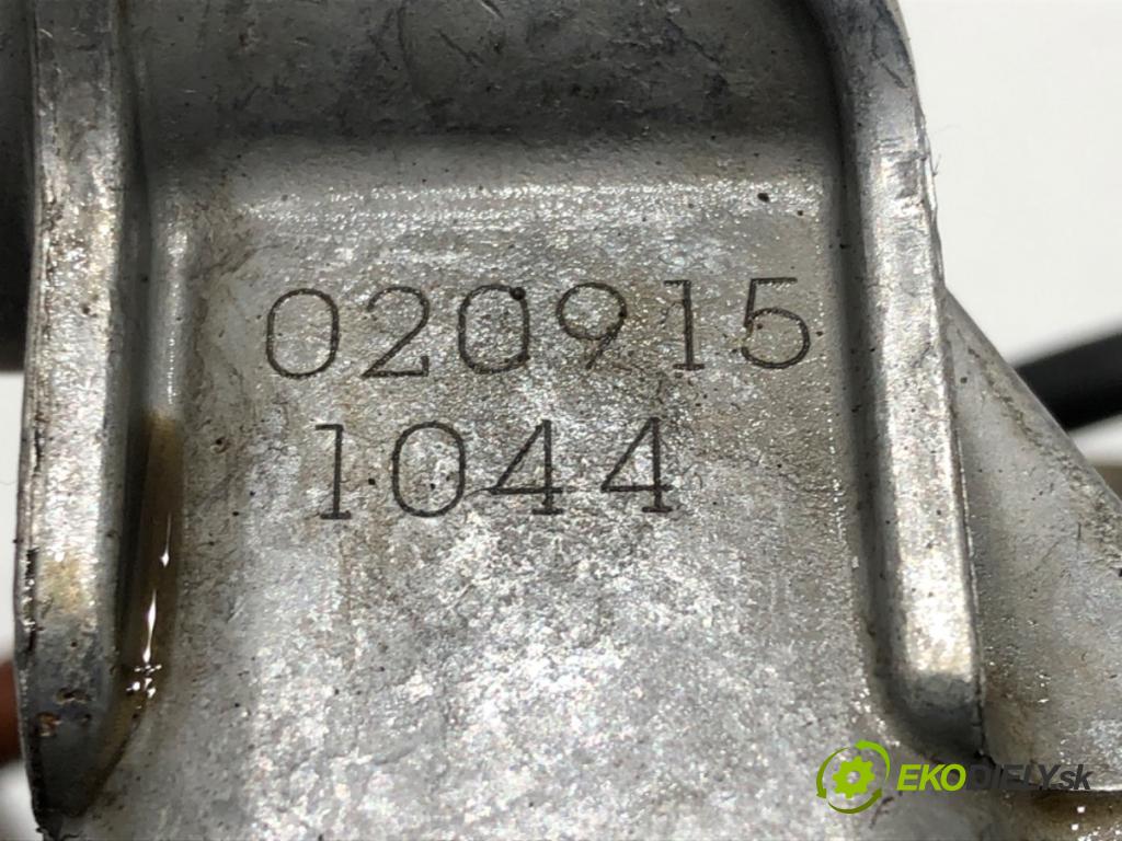 VOLVO V40 liftback (525, 526) 2012 - 2022    D2 88 kW [120 KM] olej napędowy 2015 - 2018  pumpa oleje 31452517 (Olejové pumpy)