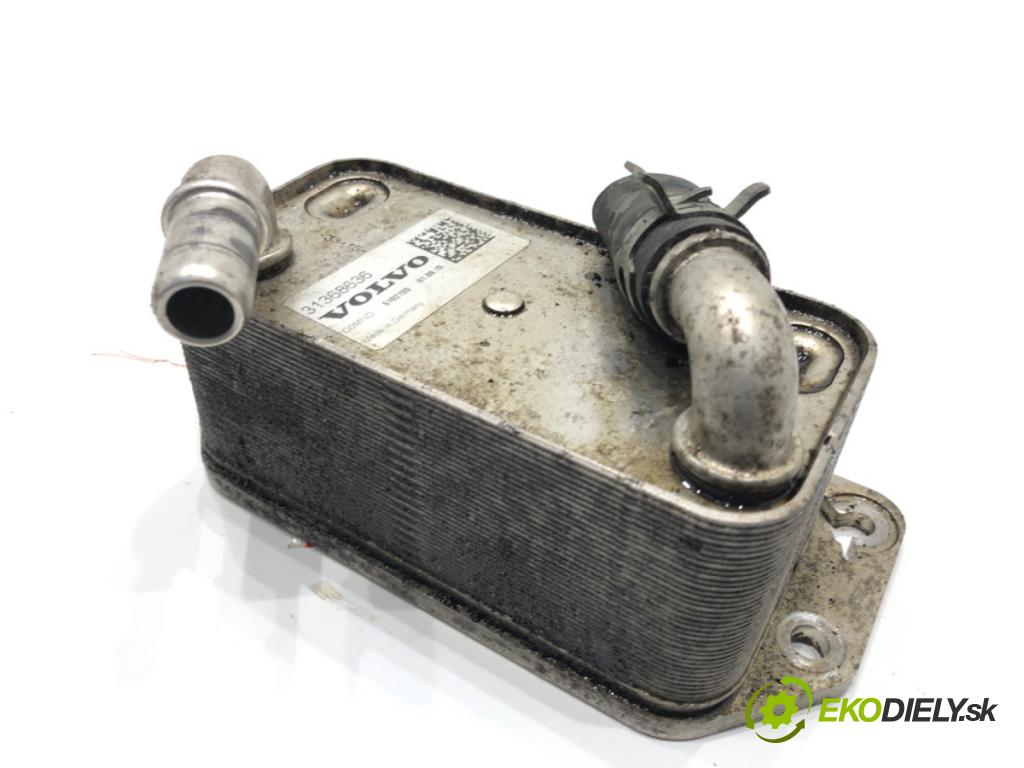 VOLVO V40 liftback (525, 526) 2012 - 2022    D2 88 kW [120 KM] olej napędowy 2015 - 2018  Chladič oleja 31368636