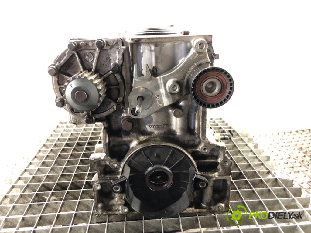 VOLVO V40 liftback (525, 526) 2012 - 2022    D2 88 kW [120 KM] olej napędowy 2015 - 2018  JEDNOTKA: motora 31430772 D4204T8 (Blok motoru)