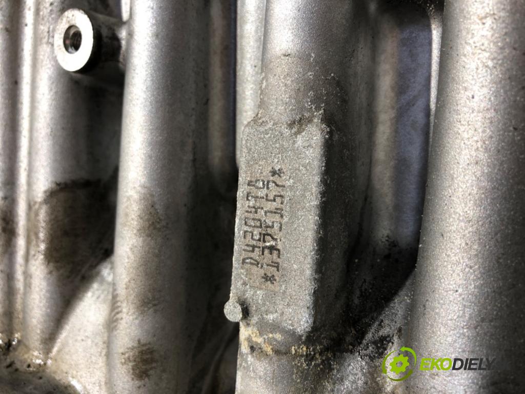 VOLVO V40 liftback (525, 526) 2012 - 2022    D2 88 kW [120 KM] olej napędowy 2015 - 2018  JEDNOTKA: motora 31430772 D4204T8 (Blok motoru)