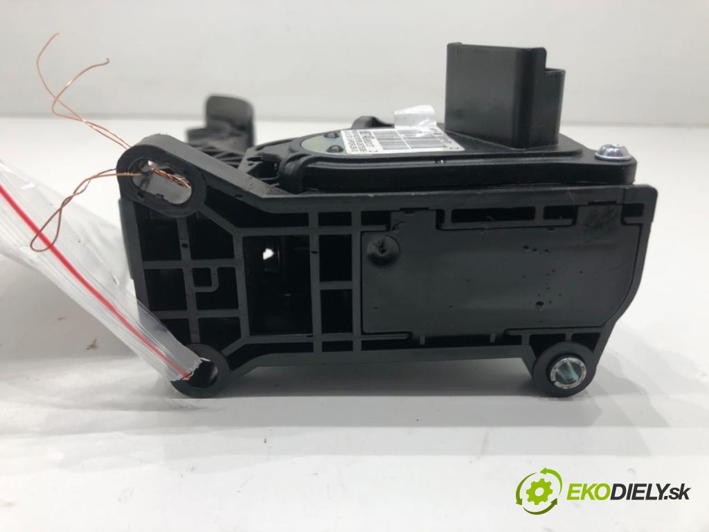 CITROEN BERLINGO (ER_, EC_) 2018 - 2022    1.5 BlueHDi 100 75 kW [102 KM] olej napędowy 2018 - 2022  Potenciometer plynu 9674829780 (Pedále)