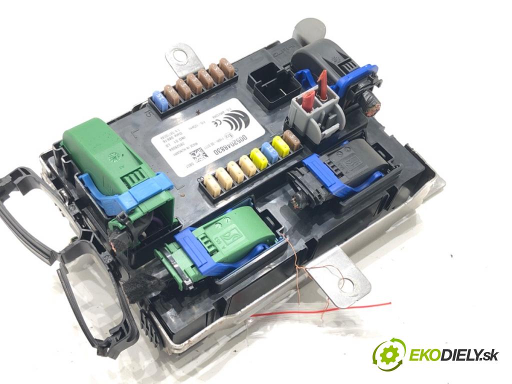 FIAT TIPO sedan (356_) 2015 - 2022    1.6 D (356SXG1B) 88 kW [120 KM] olej napędowy 2015 - 2022  modul BSI 0052048830 (Pojistkové skříňky)