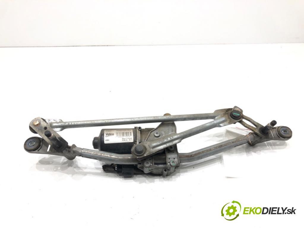 FIAT TIPO sedan (356_) 2015 - 2022    1.6 D (356SXG1B) 88 kW [120 KM] olej napędowy 2015 - 2022  Mechanizmus stieračov predný 51984454 (Motorčeky stieračov predné)