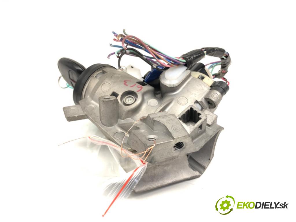 MITSUBISHI ASX (GA_W_) 2009 - 2022    1.6 MIVEC 86 kW [117 KM] benzyna 2010 - 2022  spinačka  (Spínacie skrinky a kľúče)