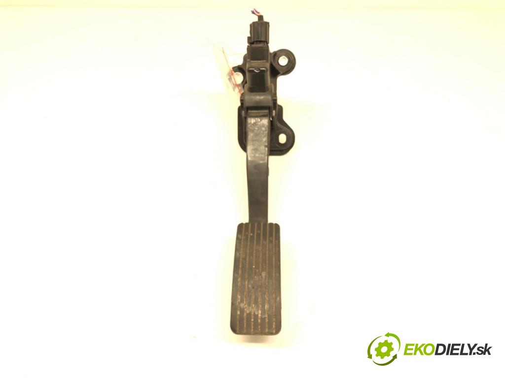 MITSUBISHI ASX (GA_W_) 2009 - 2022    1.6 MIVEC 86 kW [117 KM] benzyna 2010 - 2022  Potenciometer plynu 1600A102 (Pedále)