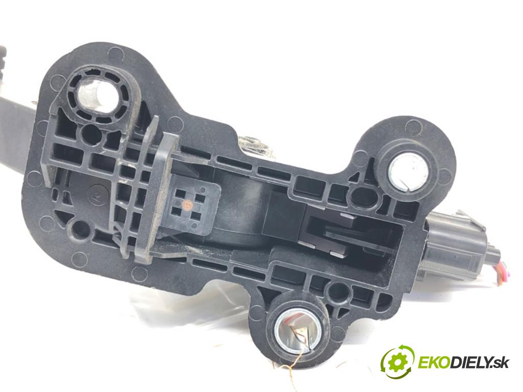 MITSUBISHI ASX (GA_W_) 2009 - 2022    1.6 MIVEC 86 kW [117 KM] benzyna 2010 - 2022  Potenciometer plynu 1600A102 (Pedále)