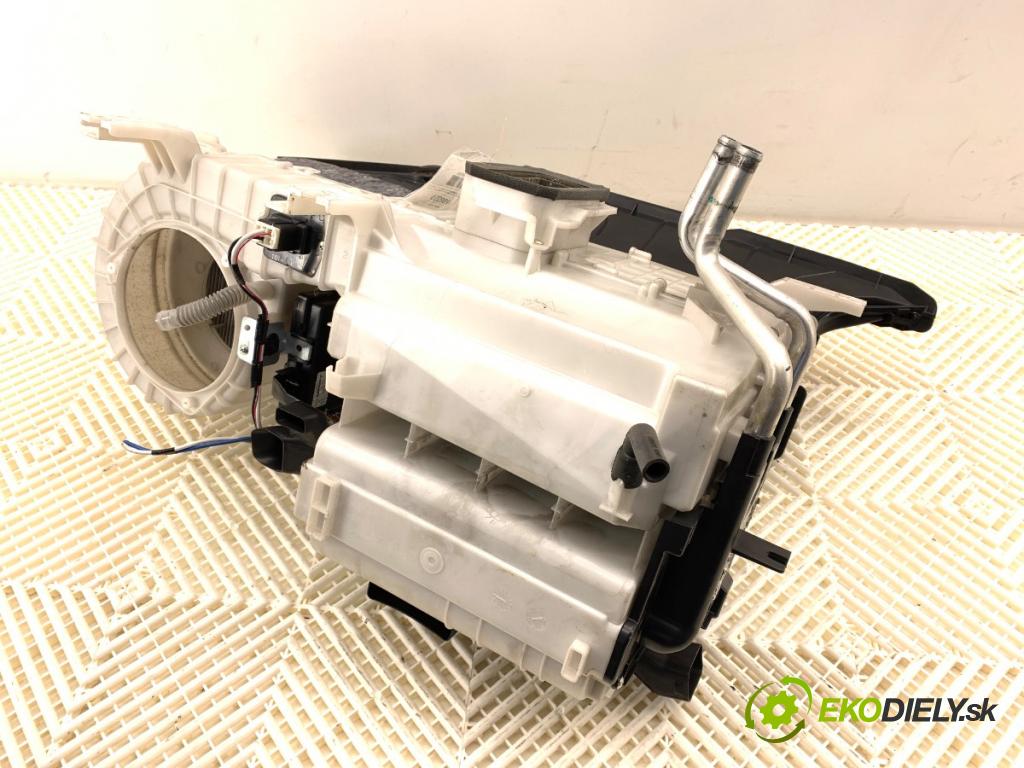 MITSUBISHI ASX (GA_W_) 2009 - 2022    1.6 MIVEC 86 kW [117 KM] benzyna 2010 - 2022  topné těleso radiátor topení  (Radiátory topení)