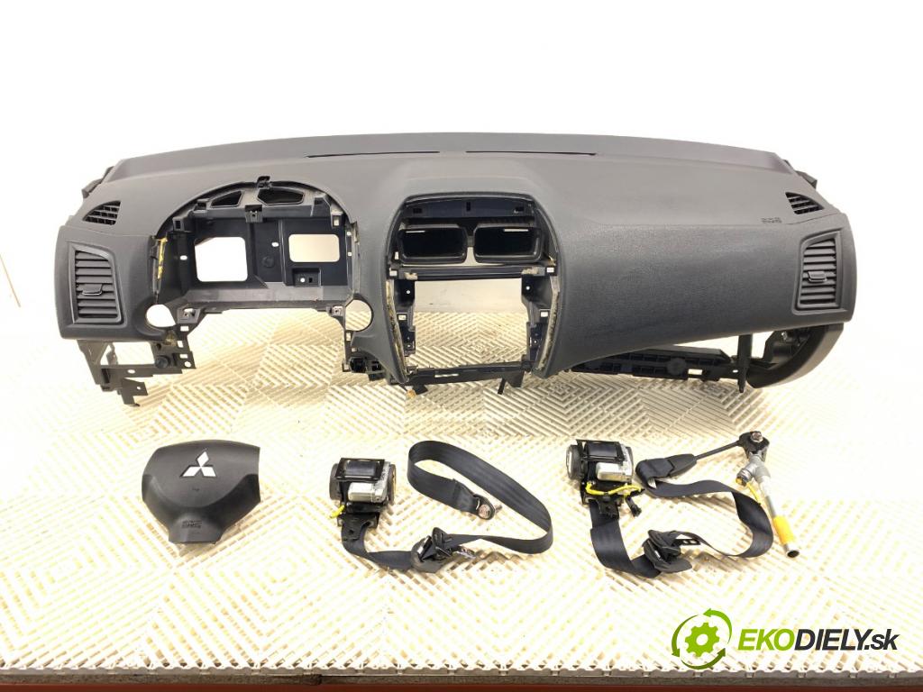 MITSUBISHI ASX SUV 2010 86 kW 1.6 MIVEC 1590 Palubná doska silentbloku pasy 