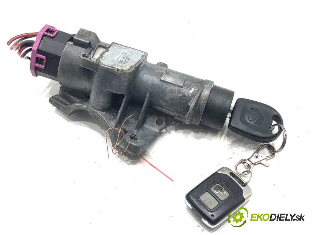 SEAT TOLEDO II (1M2) 1998 - 2006    1.9 TDI 66 kW [90 KM] olej napędowy 1999 - 2004  spinačka 4B0905851C (Spínacie skrinky a kľúče)