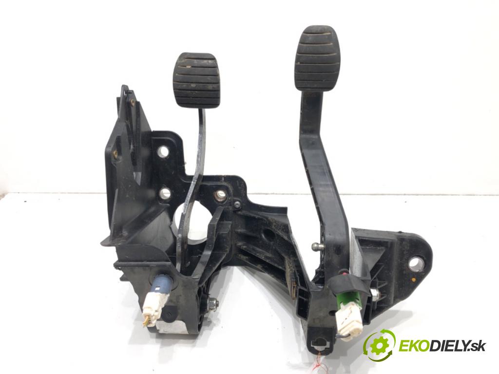 OPEL MOVANO B Autobus (X62) 2010 - 2022    2.3 CDTI FWD (JV) 92 kW [125 KM] olej napędowy 2010 - 2022  PEDÁL: 070108G (Pedál)