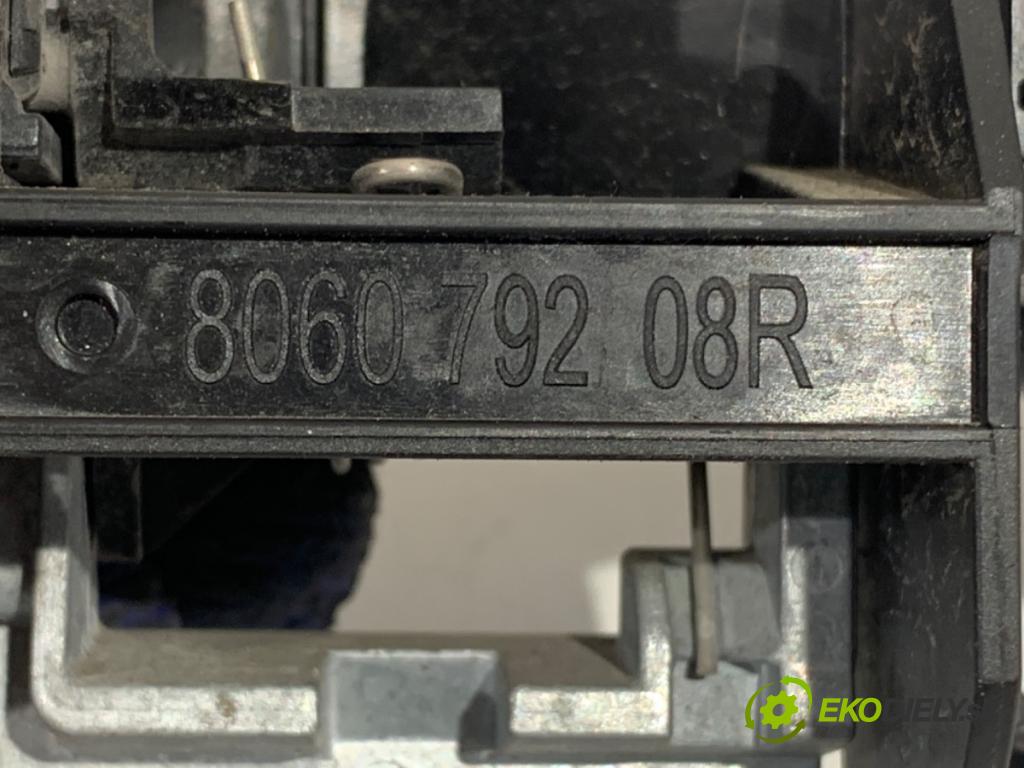 OPEL MOVANO B Autobus (X62) 2010 - 2022    2.3 CDTI FWD (JV) 92 kW [125 KM] olej napędowy 2010 - 2022  Kľučka vonkajšia ľavy predný
