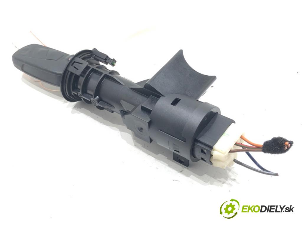 FORD KA (RU8) 2008 - 2016    1.3 TDCi 55 kW [75 KM] olej napędowy 2008 - 2016  spinačka 51800628 (Spínacie skrinky a kľúče)