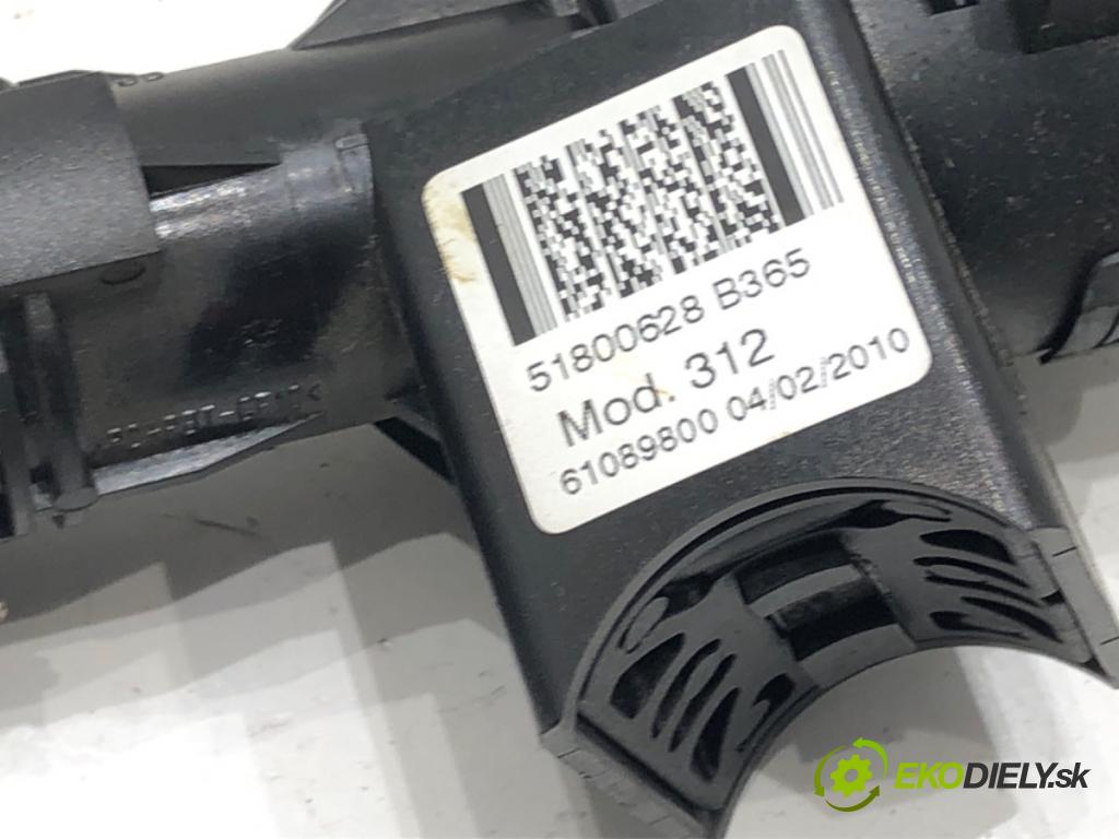 FORD KA (RU8) 2008 - 2016    1.3 TDCi 55 kW [75 KM] olej napędowy 2008 - 2016  spinačka 51800628 (Spínacie skrinky a kľúče)