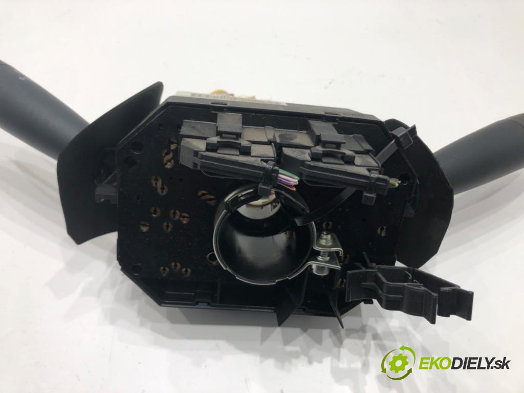 FORD KA (RU8) 2008 - 2016    1.3 TDCi 55 kW [75 KM] olej napędowy 2008 - 2016  Prepínač kombinovaný 07354736600 (Prepínače, spínače, tlačidlá a ovládače kúrenia)