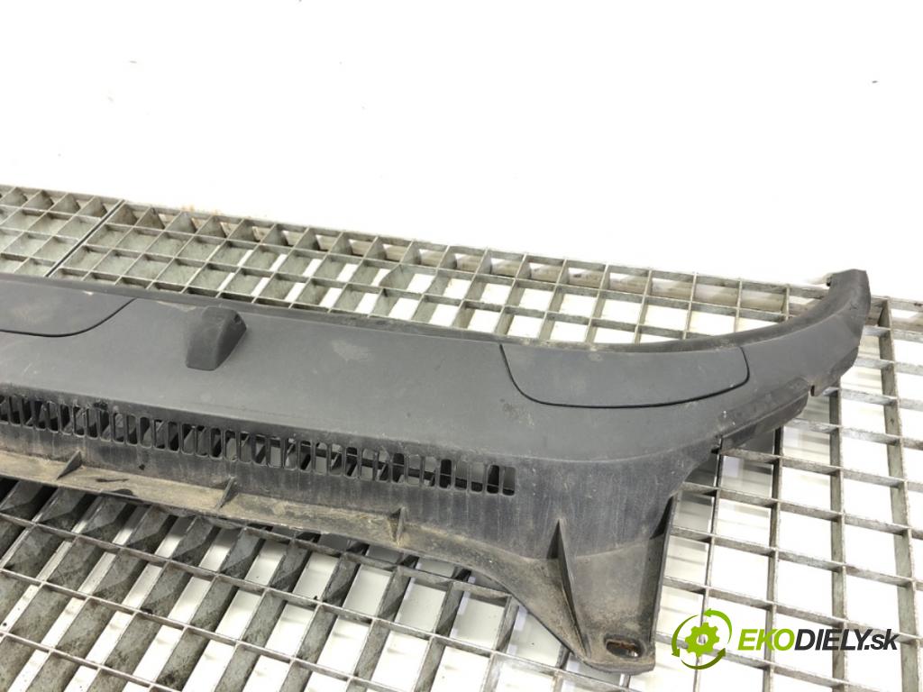 FORD KA (RU8) 2008 - 2016    1.3 TDCi 55 kW [75 KM] olej napędowy 2008 - 2016  Torpédo, plast pod čelné okno 735456303 (Torpéda)