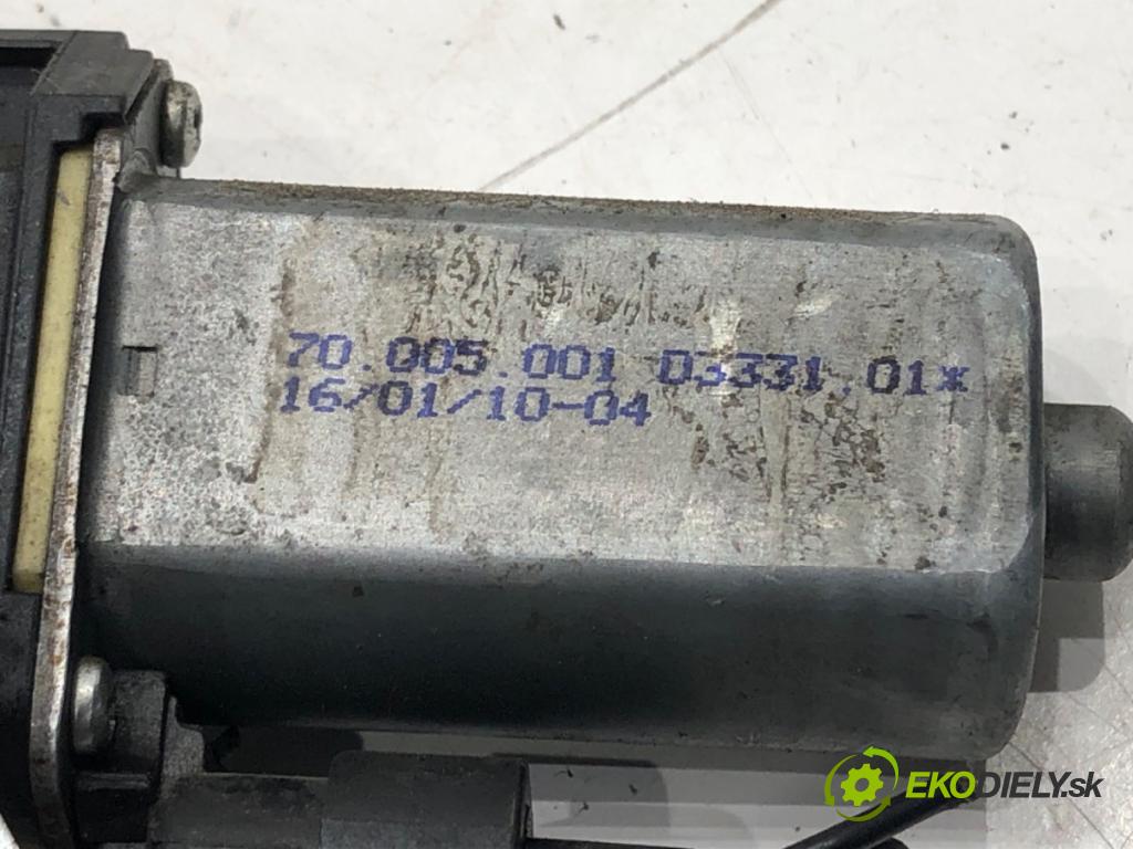 FORD KA (RU8) 2008 - 2016    1.3 TDCi 55 kW [75 KM] olej napędowy 2008 - 2016  mechanismus okna pravý přední část 70005001