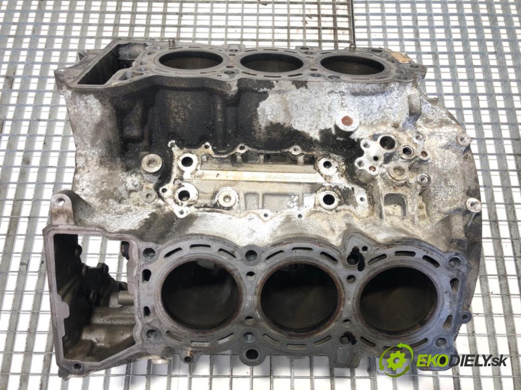 MERCEDES-BENZ SPRINTER 3,5-t Skrzynia (B906) 2006 - 2022    319 CDI / BlueTEC (906.631, 906.633, 906.635, 906.637) 140 kW [190 KM] olej napędowy 2009 - 2022  blok Motor R6420706 (Blok motora)