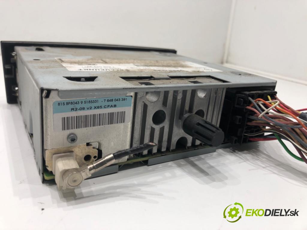 RENAULT CLIO III (BR0/1, CR0/1) 2005 - 2014    1.5 dCi (BR17, CR17) 63 kW [86 KM] olej napędowy 2005 - 2012  RADIO 281157453R (Audio zariadenia)