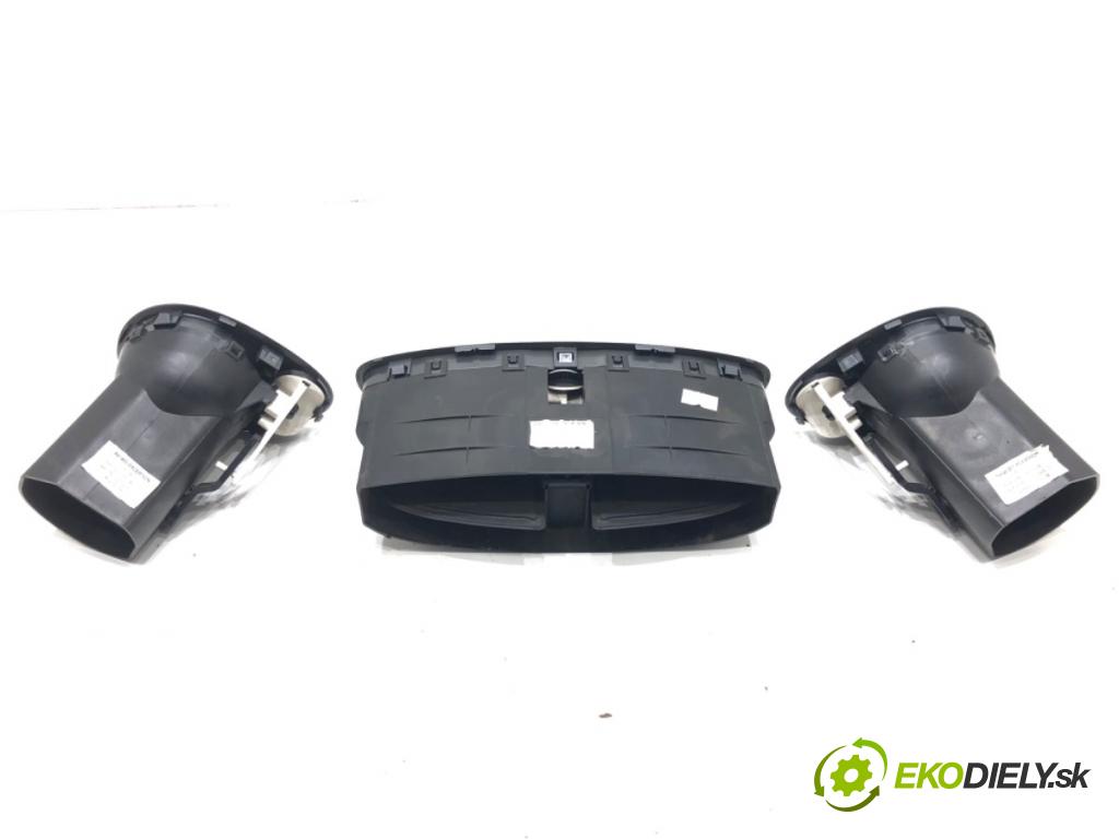 RENAULT CLIO III (BR0/1, CR0/1) 2005 - 2014    1.5 dCi (BR17, CR17) 63 kW [86 KM] olej napędowy 2005 - 2012  lišty kryt 8200407843 (Lišta)