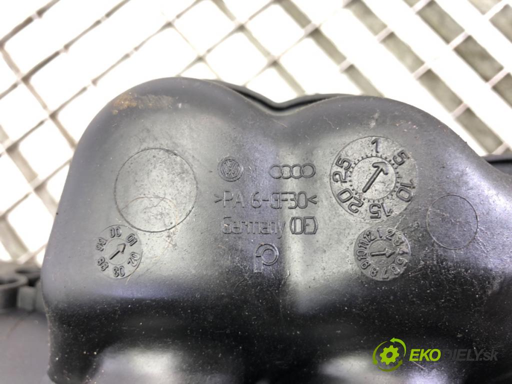 AUDI A3 (8L1) 1996 - 2006    1.6 75 kW [102 KM] benzyna 2000 - 2003  Potrubie sacie, sanie 06A133203BM (Sacie potrubia)