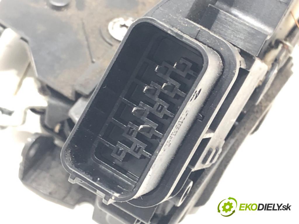 FORD S-MAX (WA6) 2006 - 2014    2.5 ST 162 kW [220 KM] benzyna 2006 - 2014  zámok dveře pravý zadní část 6M2A-R26412-BA