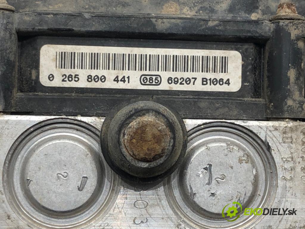 TOYOTA AYGO (_B1_) 2005 - 2014    1.0 (KGB10_) 50 kW [68 KM] benzyna 2005 - 2014  Pumpa ABS 44510-0H010 (Pumpy ABS)