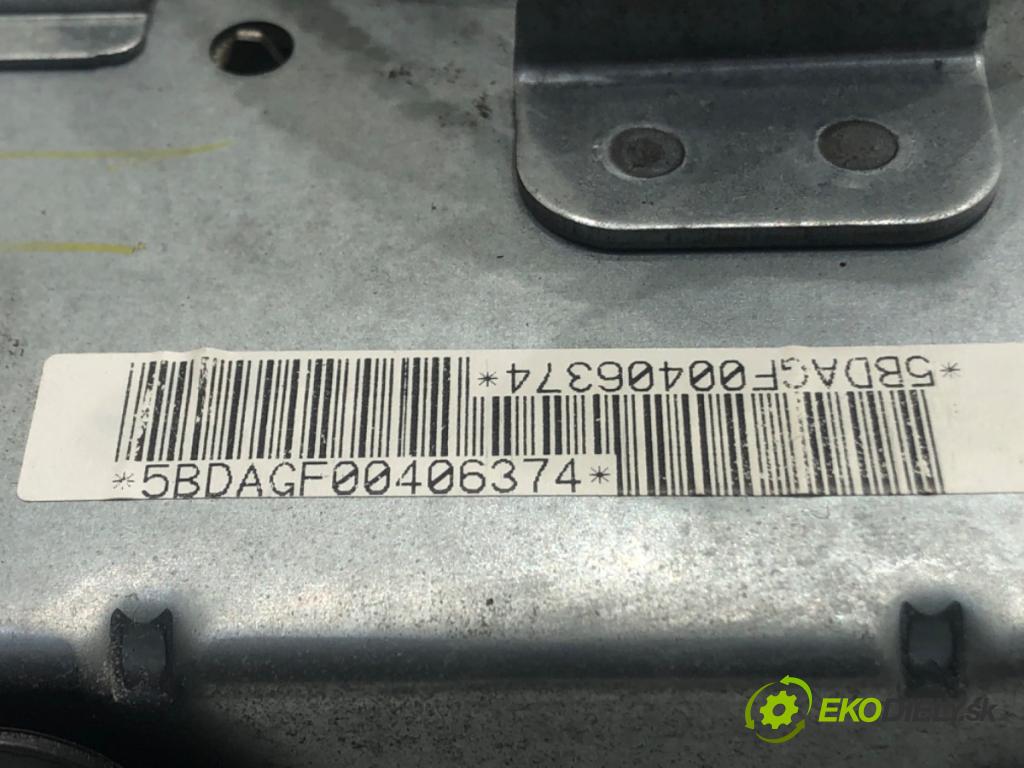 TOYOTA AYGO (_B1_) 2005 - 2014    1.0 (KGB10_) 50 kW [68 KM] benzyna 2005 - 2014  AirBag spolujazdca  (Airbagy)