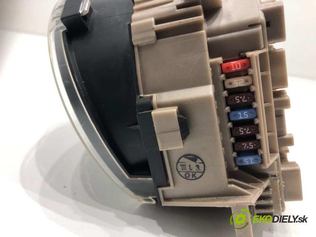 TOYOTA AYGO (_B1_) 2005 - 2014    1.0 (KGB10_) 50 kW [68 KM] benzyna 2005 - 2014  Prístrojovka 83800-0H011 (Prístrojové dosky, displeje)