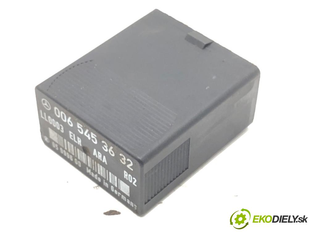 MERCEDES-BENZ 124 sedan (W124) 1984 - 1993    300 D (124.130) 80 kW [109 KM] olej napędowy 1984 - 1989  relé sviečok žhavenia 0065453632 (Relé)