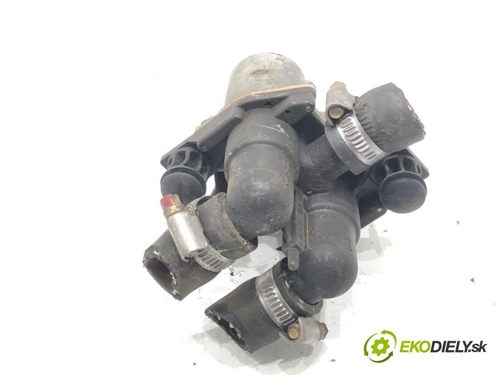 MERCEDES-BENZ 124 sedan (W124) 1984 - 1993    300 D (124.130) 80 kW [109 KM] olej napędowy 1984 - 1989  Magnetický ventil vody 1147412015 (Ostatné)