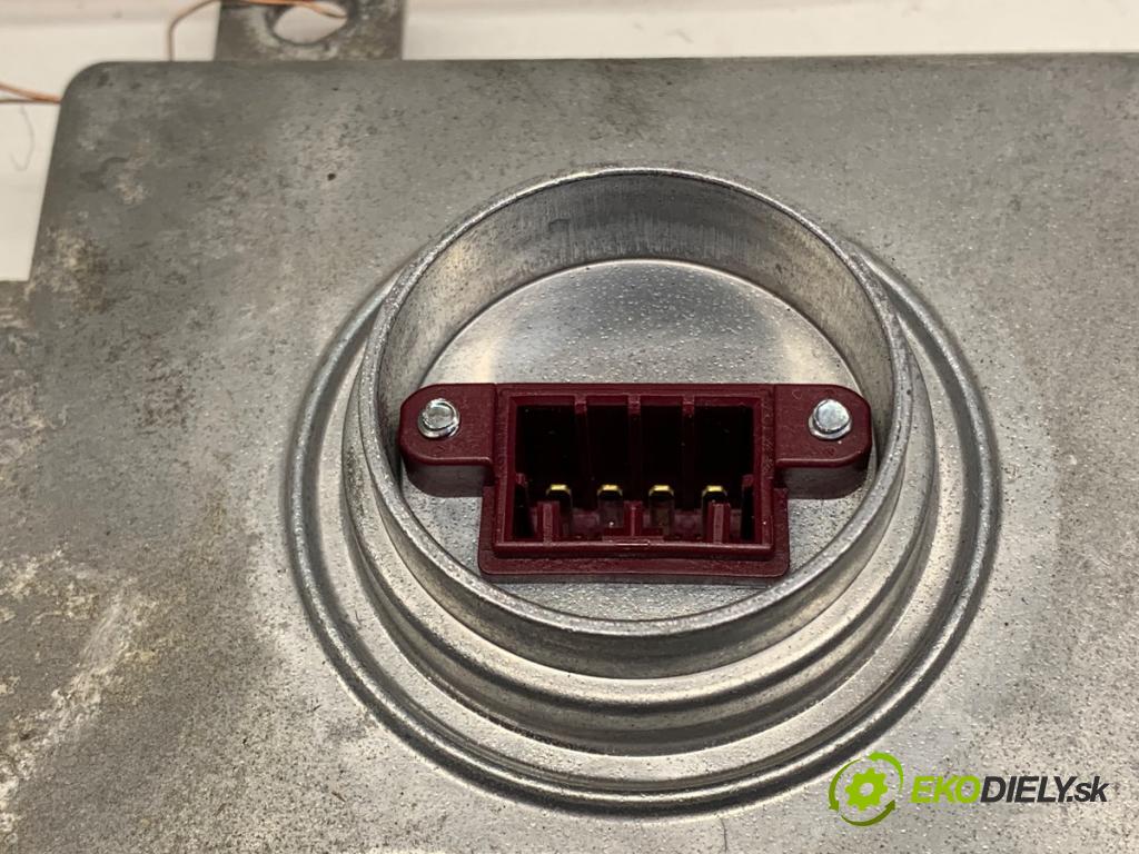 MITSUBISHI LANCER VIII (CY_A, CZ_A) 2007 - 2022    1.8 DI-D 85 kW [116 KM] olej napędowy 2010 - 2022  Menič XENON W3T20971 (Riadiaca jednotka xenónu)