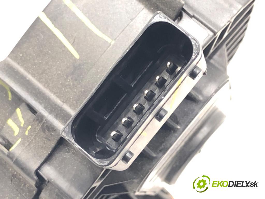 JEEP CHEROKEE (KL) 2013 - 2022    3.2 V6 200 kW [272 KM] benzyna 2013 - 2022  Potenciometer plynu 04581652AC (Pedál)