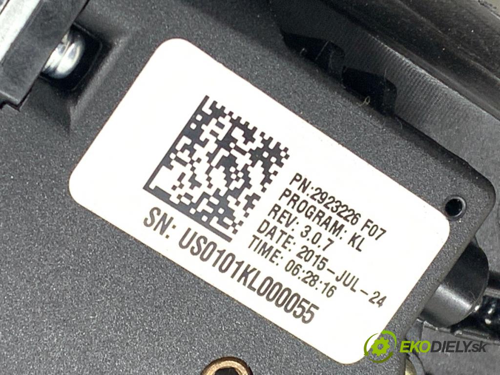 JEEP CHEROKEE (KL) 2013 - 2022    3.2 V6 200 kW [272 KM] benzyna 2013 - 2022  střešní okno  (Okna karoserie)