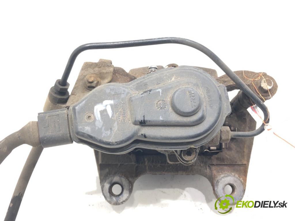 JEEP CHEROKEE KL SUV 2016 200 kW 3.2 V6 3239 brzdič třmen pravý zadní část