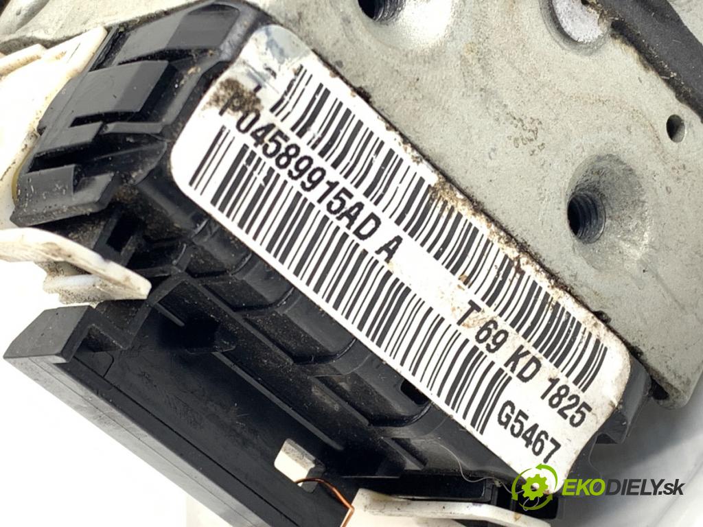 JEEP CHEROKEE (KL) 2013 - 2022    3.2 V6 200 kW [272 KM] benzyna 2013 - 2022  zámok dveře levý zadní část P04589915AD