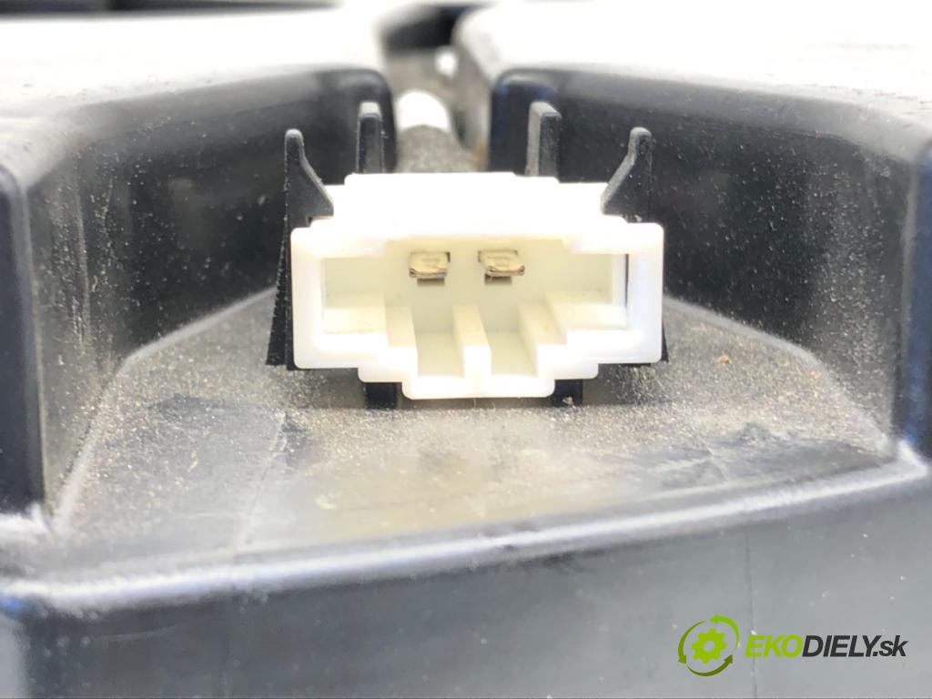 AUDI Q5 (8RB) 2008 - 2017    SQ5 TDI quattro 240 kW [326 KM] olej napędowy 2015 - 2017  Zosilňovač 8R0035382 (Zosilňovače)