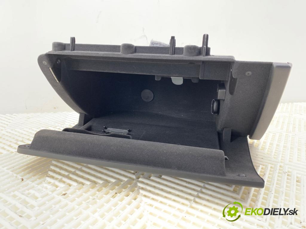 AUDI Q5 (8RB) 2008 - 2017    SQ5 TDI quattro 240 kW [326 KM] olej napędowy 2015 - 2017  Priehradka, kastlík spolujazdca 8R1857035J (Priehradka, kastlík)