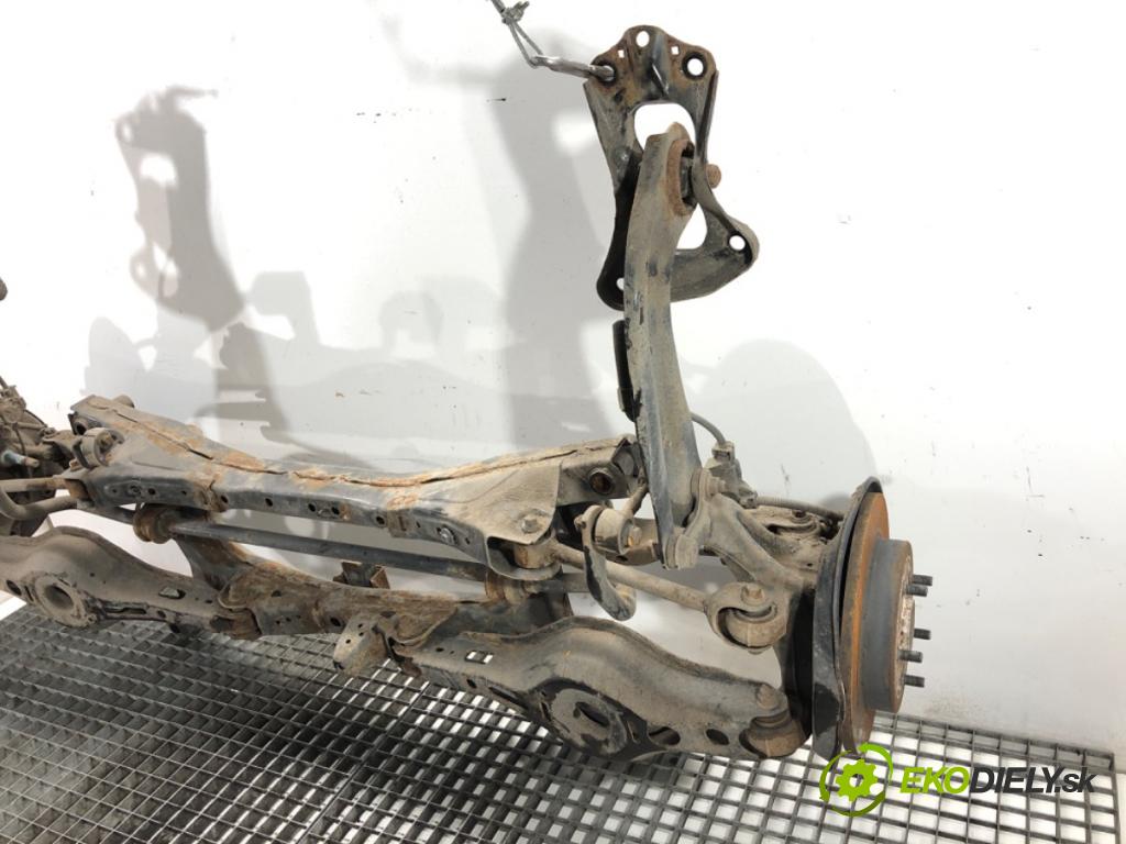 TOYOTA C-HR (_X1_) 2016 - 2022    1.2 (NGX10_) 85 kW [116 KM] benzyna 2016 - 2022  výztuha zadní část