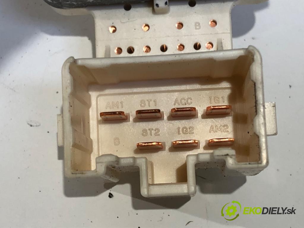 TOYOTA C-HR (_X1_) 2016 - 2022    1.2 (NGX10_) 85 kW [116 KM] benzyna 2016 - 2022  spinačka 89782-0H020 (Spínacia skrinka a kľúč)