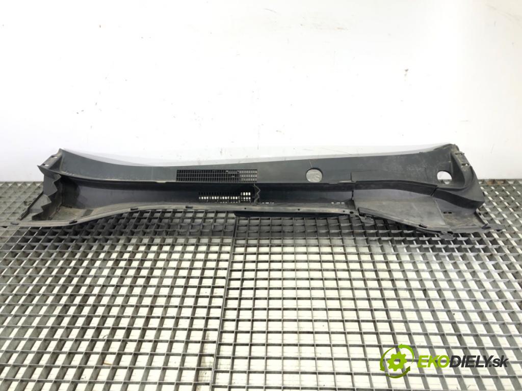 TOYOTA C-HR (_X1_) 2016 - 2022    1.2 (NGX10_) 85 kW [116 KM] benzyna 2016 - 2022  Torpédo, plast pod čelné okno 55708-F4010 (Torpéda)