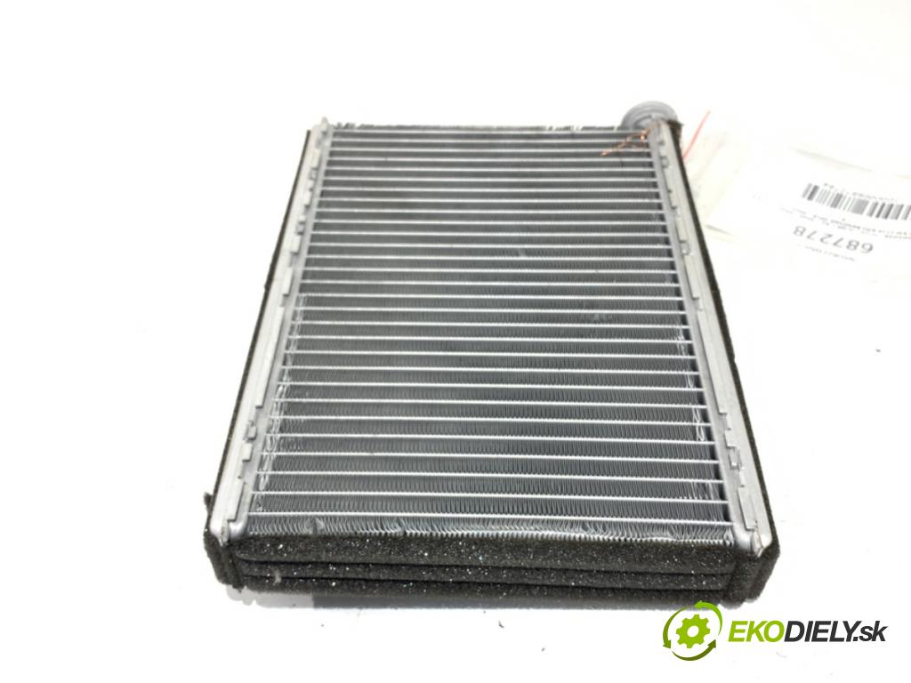 TOYOTA C-HR (_X1_) 2016 - 2022    1.2 (NGX10_) 85 kW [116 KM] benzyna 2016 - 2022  topné těleso radiátor topení  (Radiátory topení)