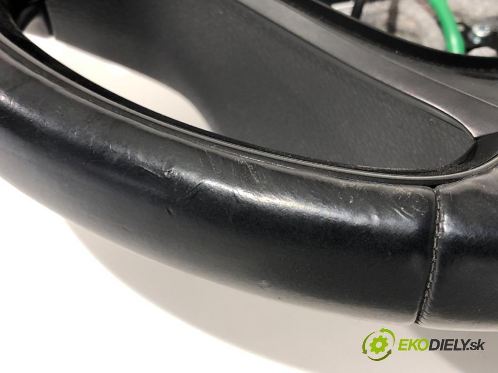 TOYOTA C-HR (_X1_) 2016 - 2022    1.2 (NGX10_) 85 kW [116 KM] benzyna 2016 - 2022  Volant 627554600 (Volant)