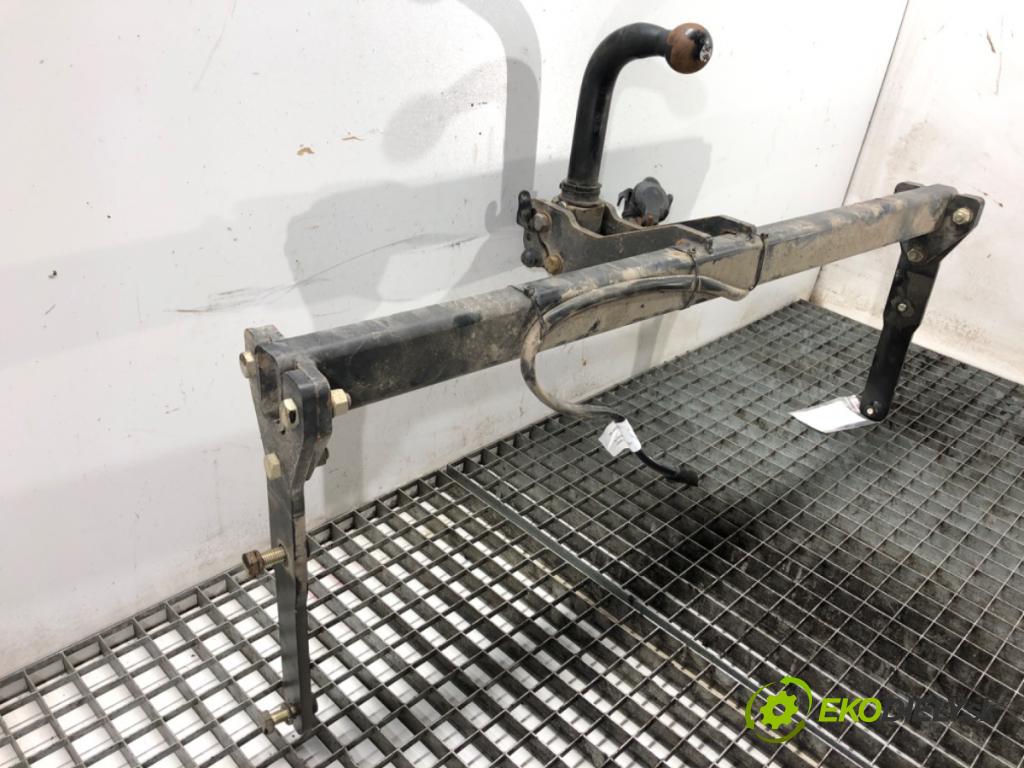 TOYOTA C-HR (_X1_) 2016 - 2022    1.2 (NGX10_) 85 kW [116 KM] benzyna 2016 - 2022  Hák tažné zařízení  (Tažná zařízení)